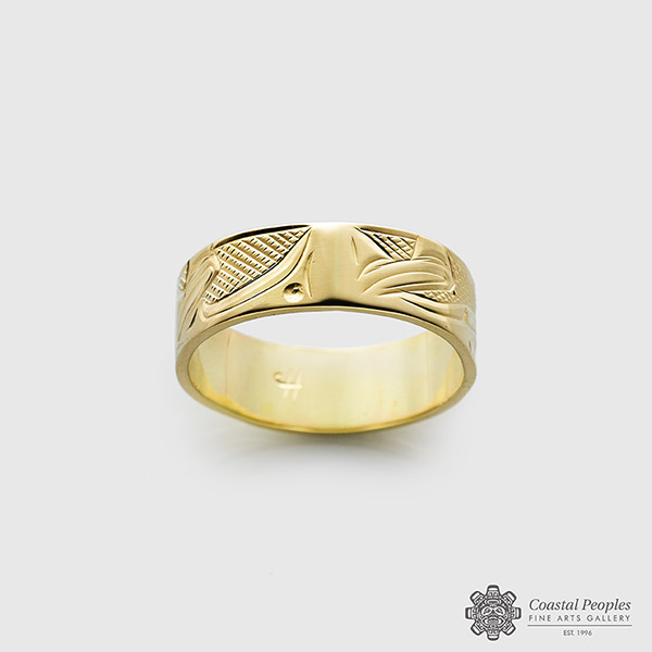 Yellow gold Killerwhale Ring by Native artist Corrine Hunt